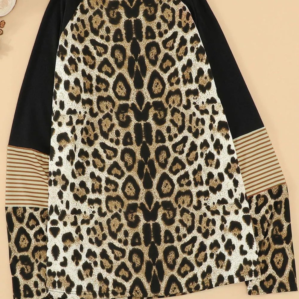 Leopard Striped Splicing Long Sleeve Tee - Picture 6 of 11